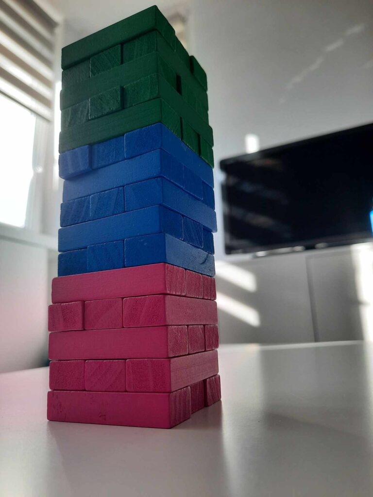 Kolorowa jenga