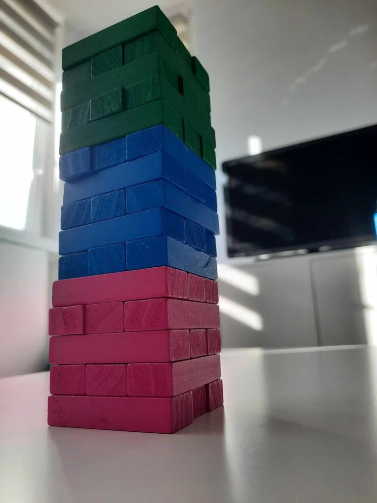 Kolorowa jenga