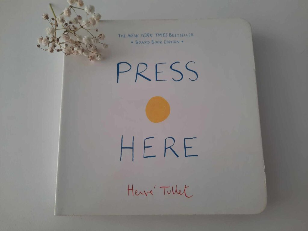 press here - dzień kropek